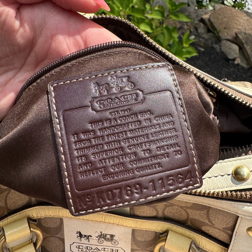 Coach Tan and Cream Signature Satchel - Picture 12 of 12